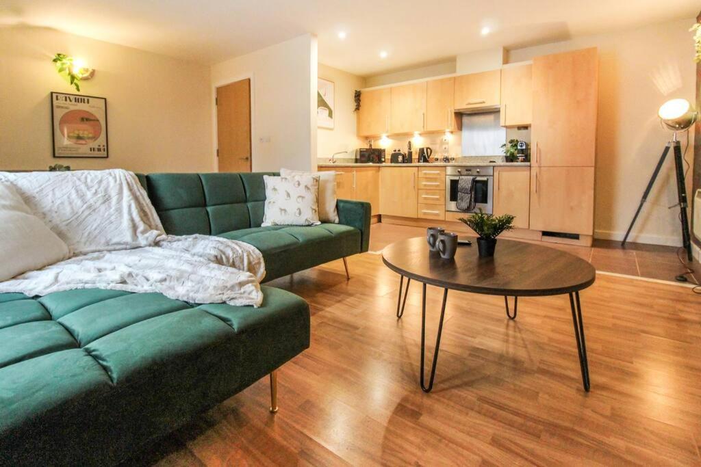 Luxurious 1 Bed Apartment With Free Parking نوتينغهام المظهر الخارجي الصورة